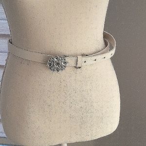 White house black market. White belt Size M